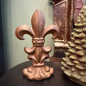 Fleur de Lis Cast Iron Decor or Doorstop